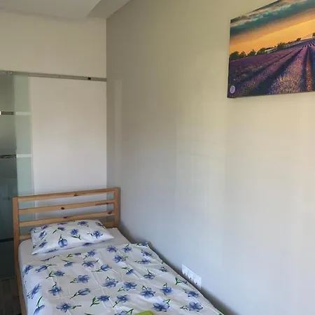 Levendulakert Apartmanhaz * Siofok